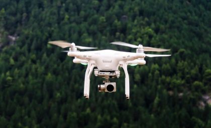 Autonomous delivery: binnenkort al bezorgrobots en drones?