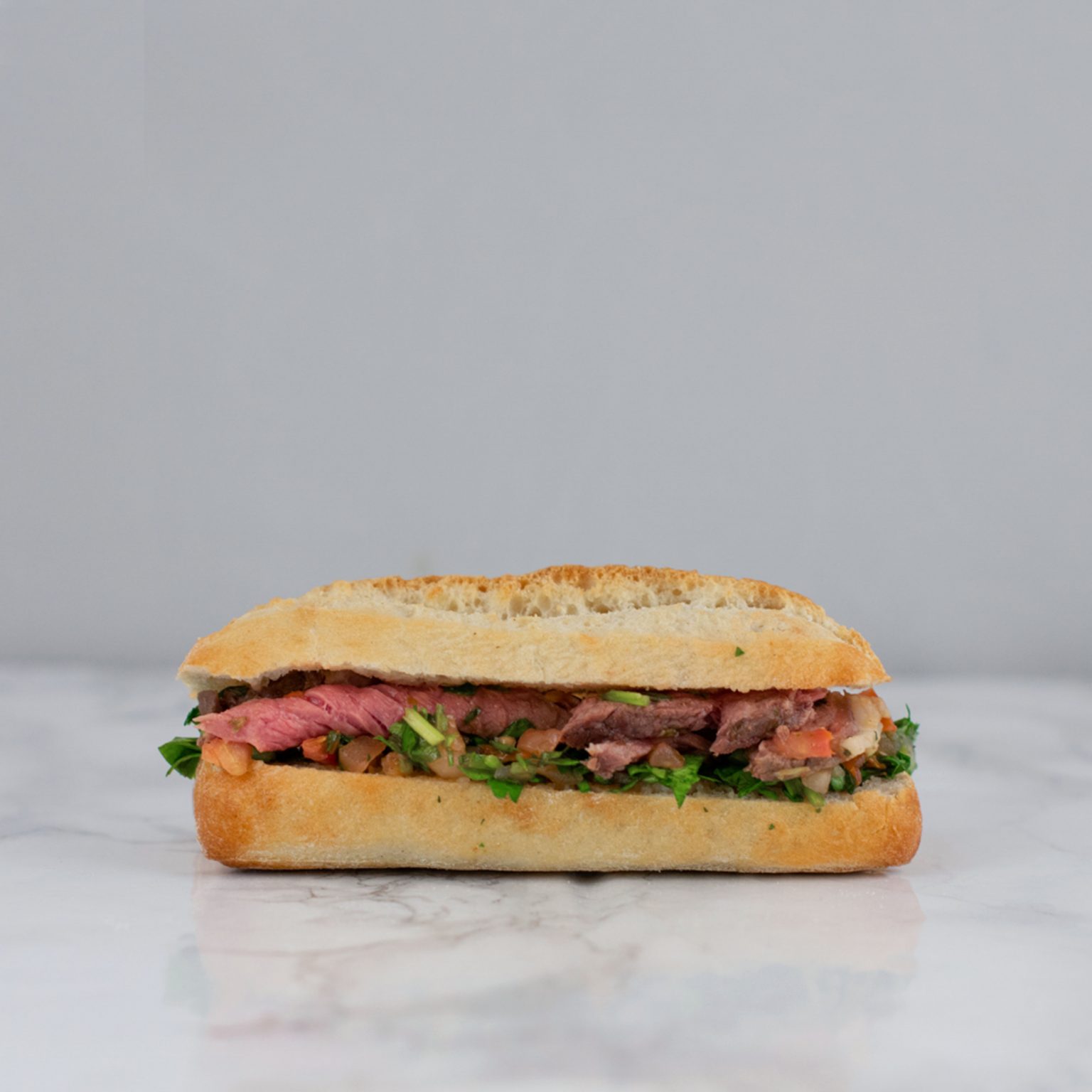 Broodje Ribeye Chimichurri, chef made belegde broodjes | Sandwich Stories